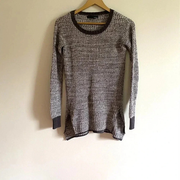 Kaisely Gray Side Zipper Sweater - Picture 3 of 11